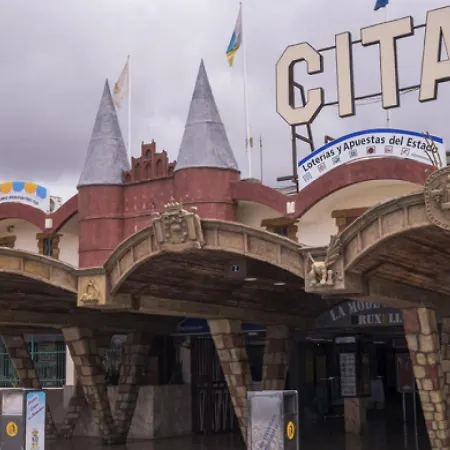 アパート Masvacation Duna Exerlsior 3room,pool