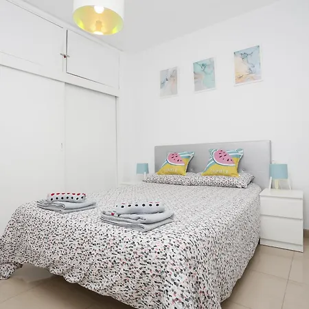 Masvacation Duna Exerlsior 3room,pool شقة *